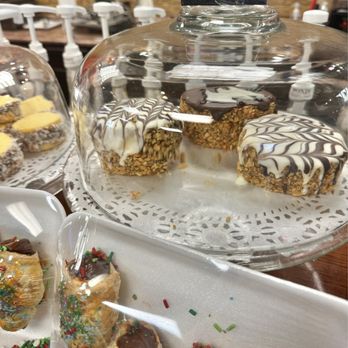 Alaias Cafe - Cafes Near Me - Pensacola, Florida Alaias Cafe - Cafes Near Me - Pensacola, Florida