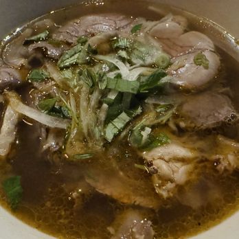 Senla - Hue Beef Noodle Soup - Vietnamese Near Me - Toronto, Ontario