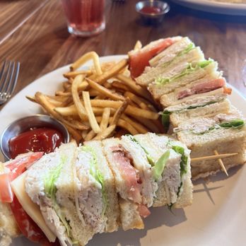 The Henry - Club - tasty and fires cooked to perfection. - New American Near Me - Carlsbad, California The Henry - Club - tasty and fires cooked to perfection. - New American Near Me - Carlsbad, California
