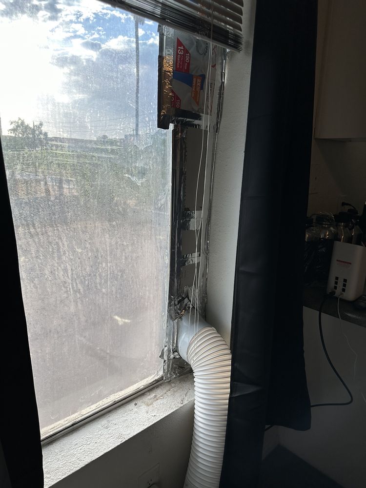 University Pointe - property management company in Tempe, AZ