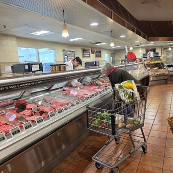 The Fresh Market - The Meat Department with a wide selection of meats. - Grocery Near Me - Roanoke, Virginia The Fresh Market - The Meat Department with a wide selection of meats. - Grocery Near Me - Roanoke, Virginia