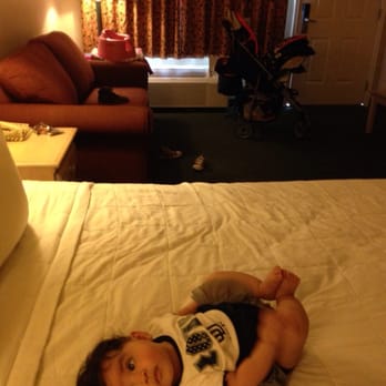 Ramada Glendale - Room - Hotels Near Me - Glendale, Arizona Ramada Glendale - Room - Hotels Near Me - Glendale, Arizona