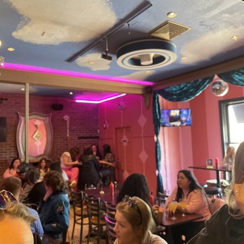 Hamburger Mary's - Denver - Inside of restaurant - American Near Me - Denver, Colorado Hamburger Mary's - Denver - Inside of restaurant - American Near Me - Denver, Colorado