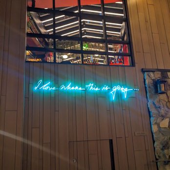Monarch Ocean Pub - Gastropubs Near Me - Del Mar, California
