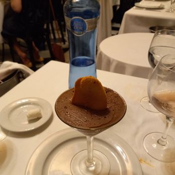 7 Portes - Chocolate mousse - Mediterranean Near Me - Barcelona, B 7 Portes - Chocolate mousse - Mediterranean Near Me - Barcelona, B