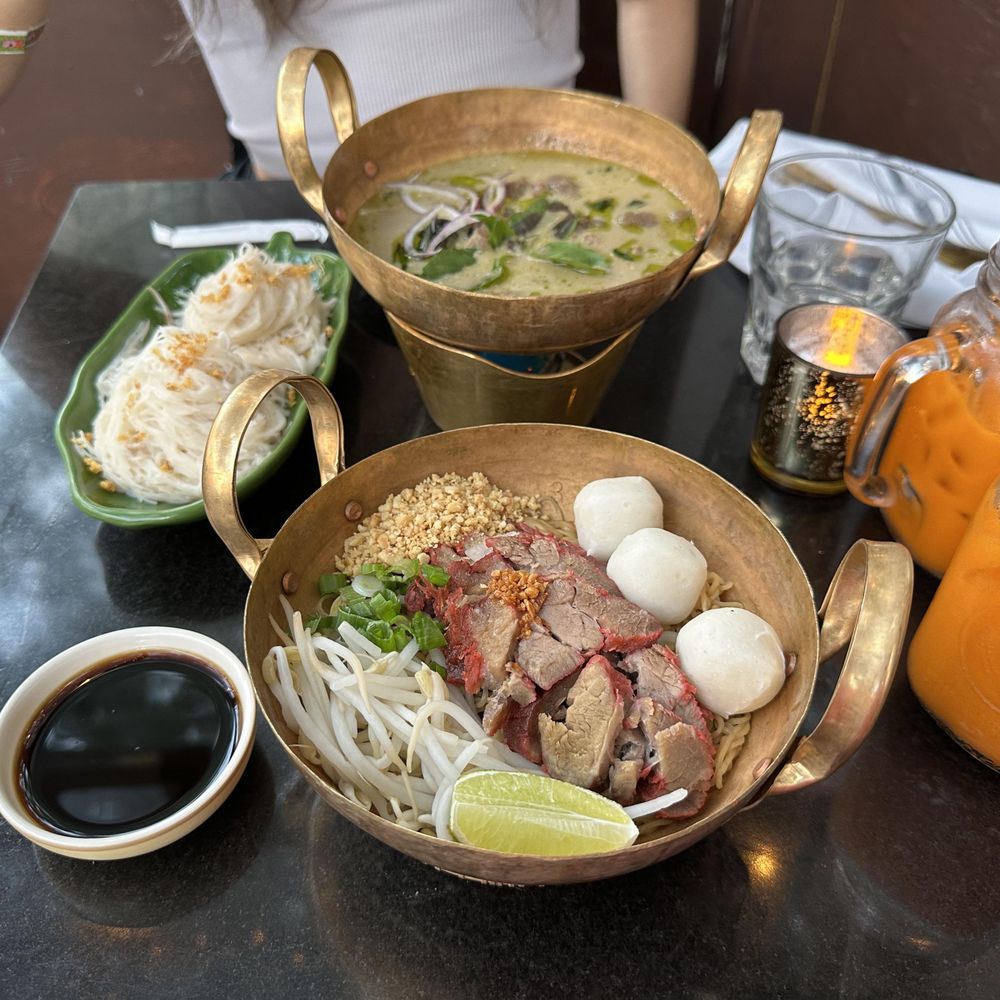 Valla Table - ba mee haeng - Thai Near Me - New York, New York Valla Table - ba mee haeng - Thai Near Me - New York, New York