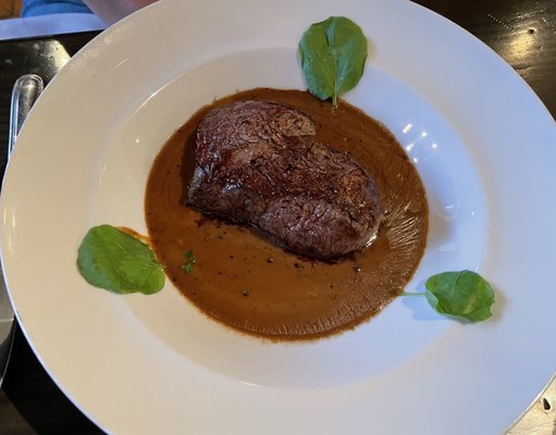 Voila! Bistrot by null