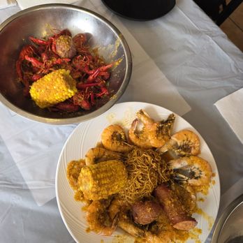 Crawfish & Noodles - Vietnamese Near Me - Houston, Texas