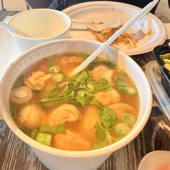 Block 9 Thai Street Eats - Tom yum - Thai Near Me - Henderson, Nevada