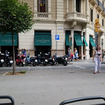 Ciutat Comtal - The outside - Tapas Bars Near Me - Barcelona, B Ciutat Comtal - The outside - Tapas Bars Near Me - Barcelona, B