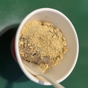 Ted and Wally's - Dutch chocolate with graham cracker topping - Ice Cream & Frozen Yogurt Near Me - Omaha, Nebraska Ted and Wally's - Dutch chocolate with graham cracker topping - Ice Cream & Frozen Yogurt Near Me - Omaha, Nebraska