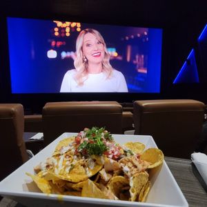 REGAL SIMI VALLEY CIVIC CENTER - Updated June 2025 - 238 Photos & 262 ...