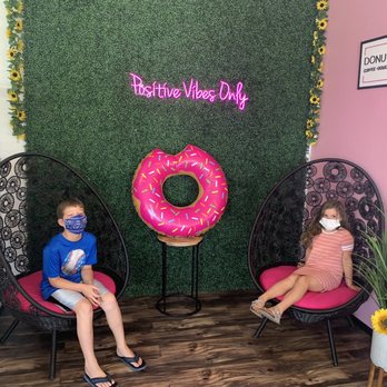Donutgram - Donuts Near Me - Escondido, California