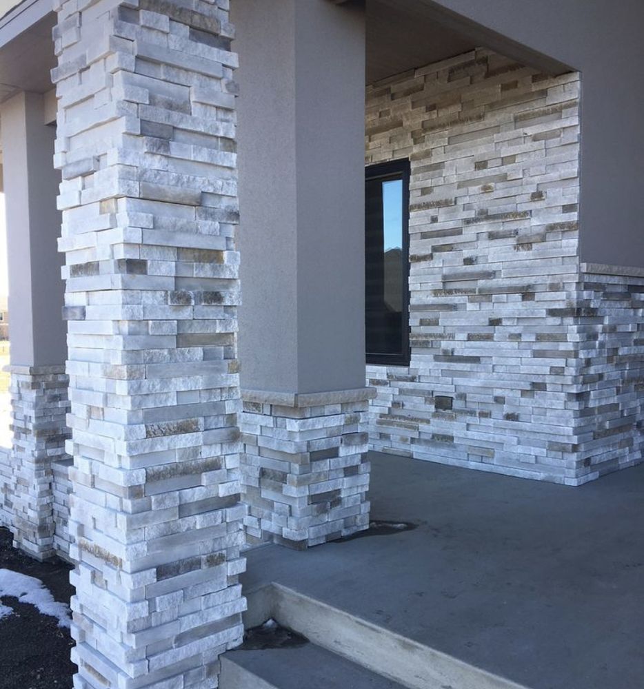 Slide of The Building Bee