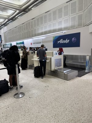 Alaska Airlines by null