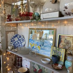 J'adore Consignment - Goodies and twinkle lights