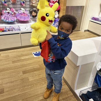 Build-A-Bear Workshop - Toy Stores Near Me - Virginia Beach, Virginia