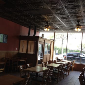 Phil's Pizza - Pizza Near Me - Chicago, Illinois