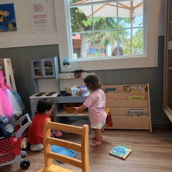 Tutu's Place - Making friends and playing with the kitchen. - Themed Cafes Near Me - Honolulu, Hawaii Tutu's Place - Making friends and playing with the kitchen. - Themed Cafes Near Me - Honolulu, Hawaii