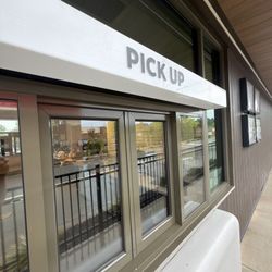 Starbucks - This pick up window