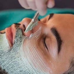 Vogue College of Cosmetology - Esthetics