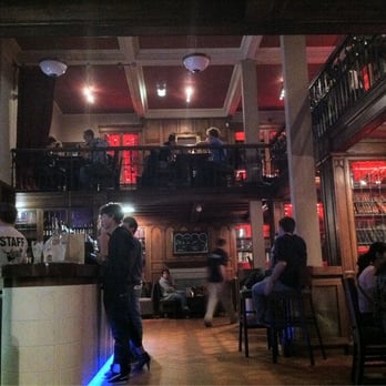 Teviot Library Bar & Underground - Interior - Fast Food Near Me - Edinburgh, EDH