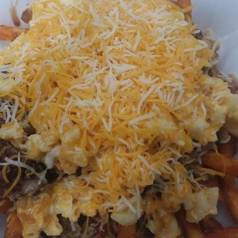 2Gs Barbecue - Loaded mac and cheese/pulled pork fries - Barbeque Near Me - Bellefontaine, Ohio 2Gs Barbecue - Loaded mac and cheese/pulled pork fries - Barbeque Near Me - Bellefontaine, Ohio