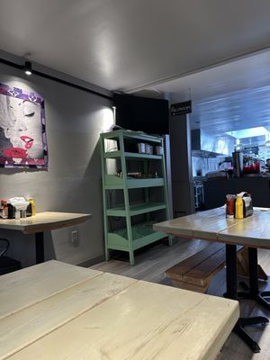 Native Burger by null