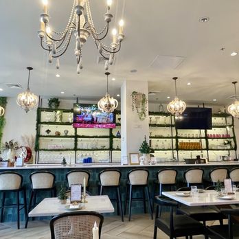 Lantern House Kitchen & Bar - 12.7.24 - Asian Fusion Near Me - Reston, Virginia