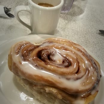 Corner Cafe - Riverside - Breakfast & Brunch Near Me - Riverside, Missouri