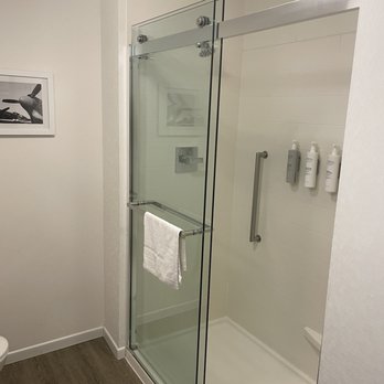 Hampton Inn - Hotels Near Me - San Diego, California
