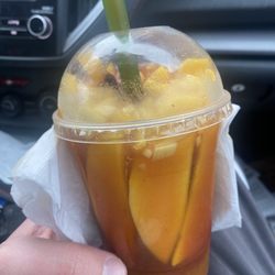 El Mercado Latino - Mangoneada