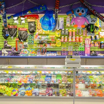 Skagit Skate - Find cool little toys and candy here at our Stuff Shop at Skagit Skate! - Skating Rinks Near Me - Burlington, Washington Skagit Skate - Find cool little toys and candy here at our Stuff Shop at Skagit Skate! - Skating Rinks Near Me - Burlington, Washington