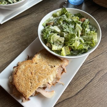 Grand River Brewery - Clawson - Smoked Reuben - Brewpubs Near Me - Clawson, Michigan