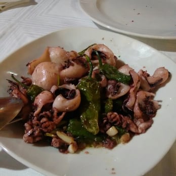 El Molí - Chipirones con pimiento de padrón - Spanish Near Me - Puçol, V