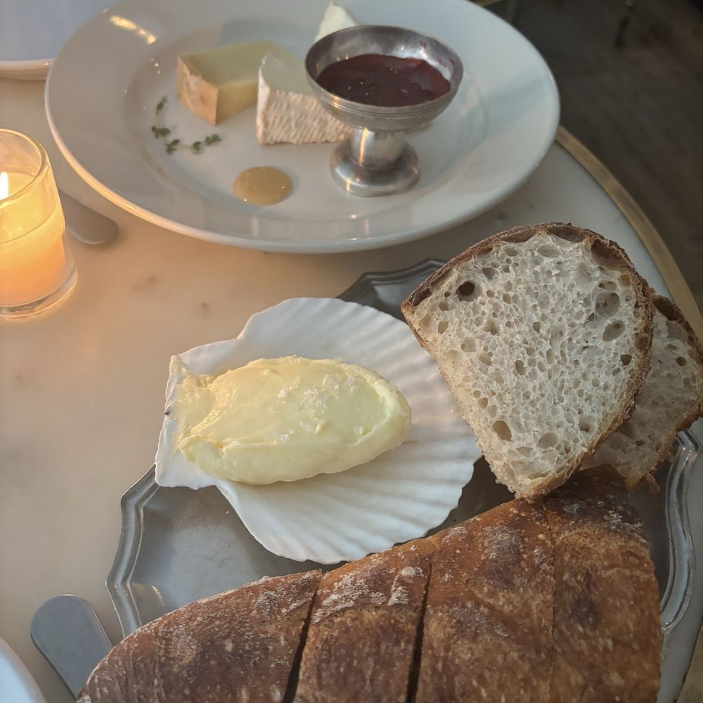 L’Apéro by 4F - Wine Bars Near Me - Brooklyn, New York L’Apéro by 4F - Wine Bars Near Me - Brooklyn, New York