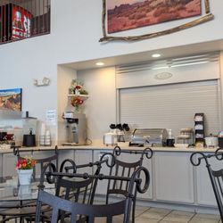 North Shore Inn at Lake Mead - Breakfast area