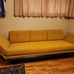 Kain Upholstery and Sewing