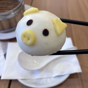 Dumpling Shack - Red bean paste dumpling - Dim Sum Near Me - Moorpark, California Dumpling Shack - Red bean paste dumpling - Dim Sum Near Me - Moorpark, California