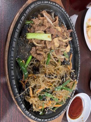 Tong Tong by null