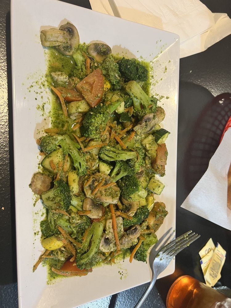 PASTA J ITALIAN Updated August 2024 22 Reviews 1314 Green St