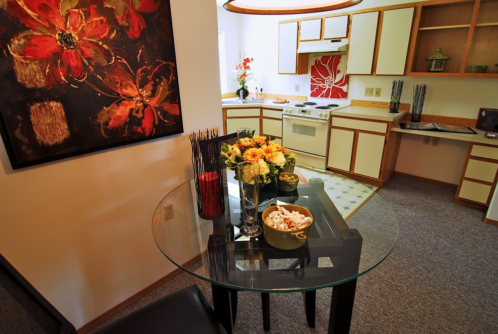 UNIVERSITY COURT APARTMENTS Updated September 2024 21 Photos 2102