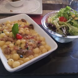 Terra Nova - Gnochettini au Gorgonzola et legumes du soleil.