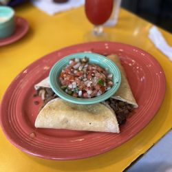 Munoz Mexican Grill - Steak tacos