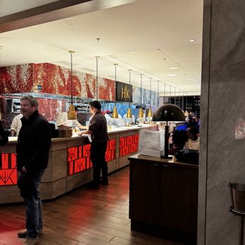 GORDON RAMSAY HELL’S KITCHEN - Updated November 2025 - 4197 Photos ...