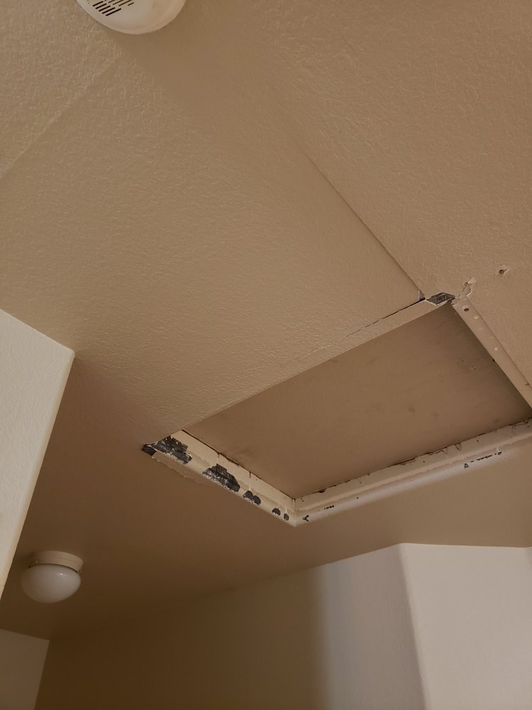 Slide of Dukes Plumbing Heating & Air