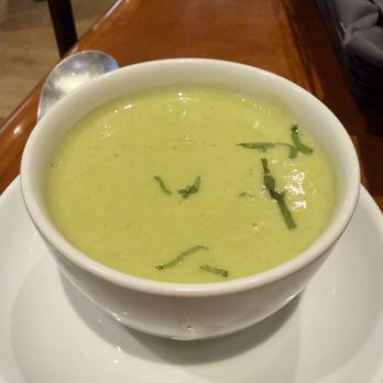 La Mansión - Chile Poblano soup - Argentine Near Me - México, D.F., DIF La Mansión - Chile Poblano soup - Argentine Near Me - México, D.F., DIF