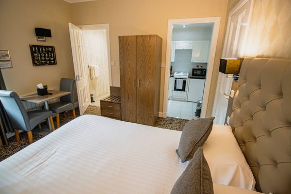 Embassy Apartments Glasgow - Book Direct for Best Rates. We're cheaper than online travel agents. by null