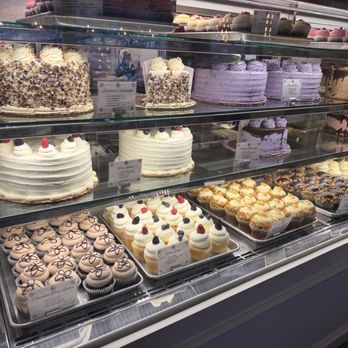 Jennivee’s Bakery - Desserts Near Me - Chicago, Illinois Jennivee’s Bakery - Desserts Near Me - Chicago, Illinois
