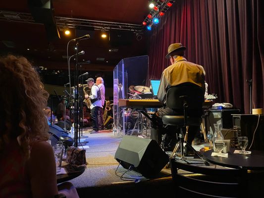 Dimitriou's Jazz Alley by null